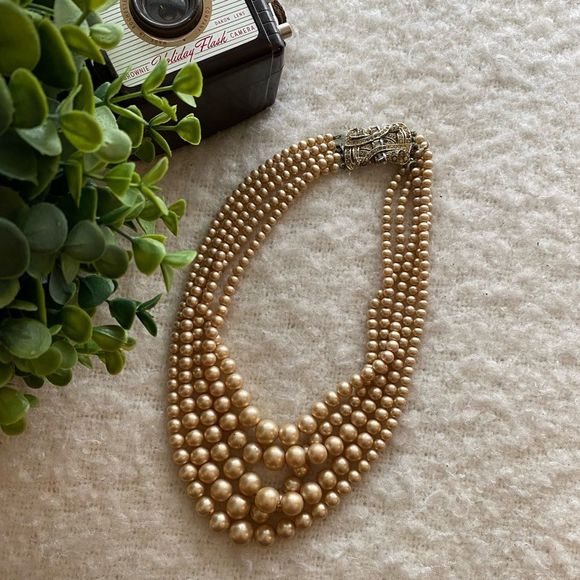 Vintage Jewelry - Vintage Faux Pearl Layered Necklace